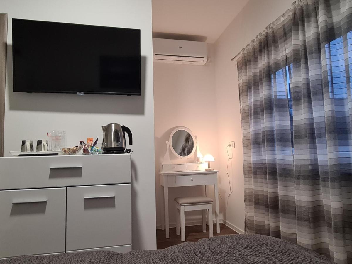 Boutique Apartments Nikola Tesla Rakovica Exterior foto